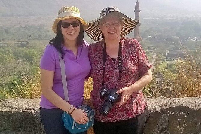From Aurangabad: 2 Day Tour of Ajanta & Ellora With All Inclusion - Overview of the Tour Experience
