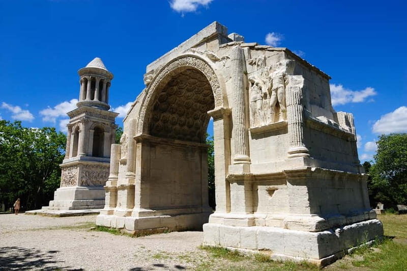 From Avignon: Van Gogh's sites and Roman monuments - Discovering Arles and Van Gogh’s Footsteps