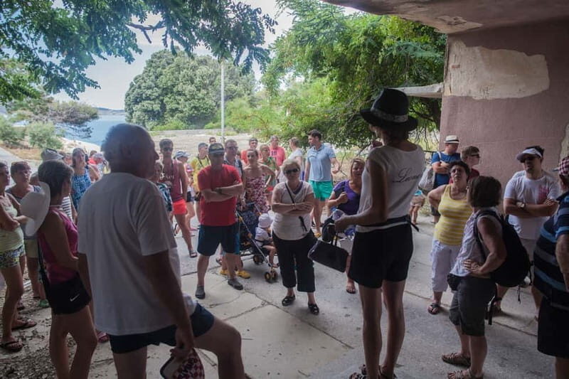 From Baka: Island Day Trip on a Traditional Ship with Lunch - FAQ
