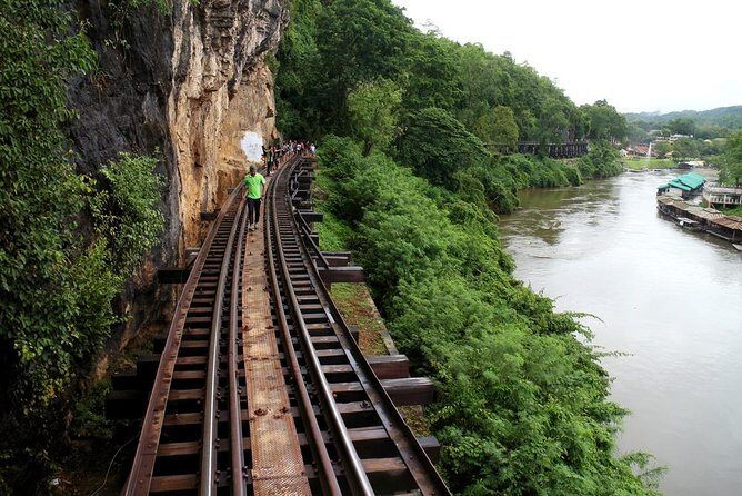 From Bangkok: Kanchanaburi Highlights 1-Day Small Group Tour - Who Should Consider This Tour?
