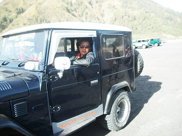 From Banyuwangi: Kawah Ijen Midnight Tour With Guide - Summary