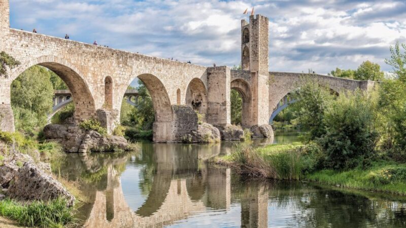 From Barcelona: Besalú & Medieval Towns Tour w/ Hotel Pickup - Exploring Vic: A Medieval City with Roman Roots