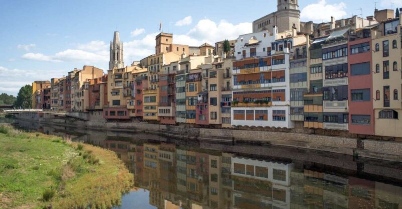 From Barcelona: Costa Brava & Girona Small Group Day Trip - Key Points