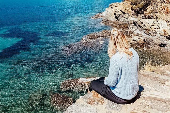 From Barcelona : Girona and Costa Brava Small Group Tour - Meeting Point & Departure