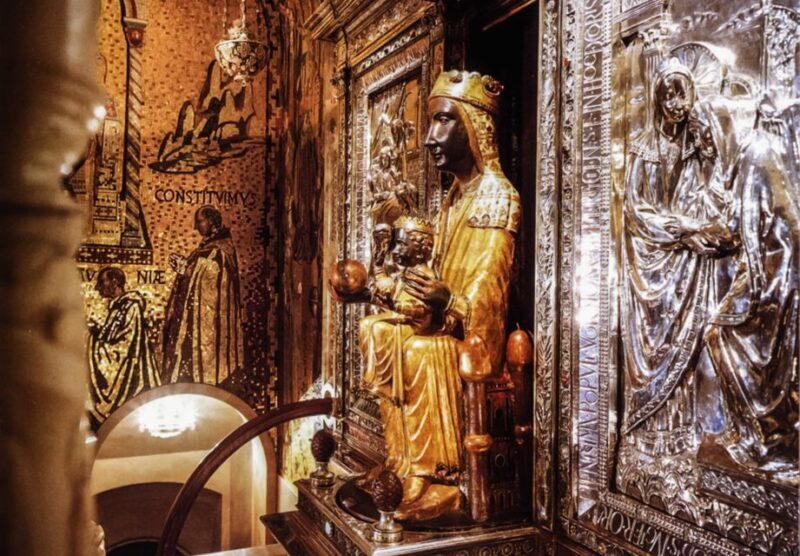 From Barcelona: Montserrat Day Trip with Optional Tickets - Summary