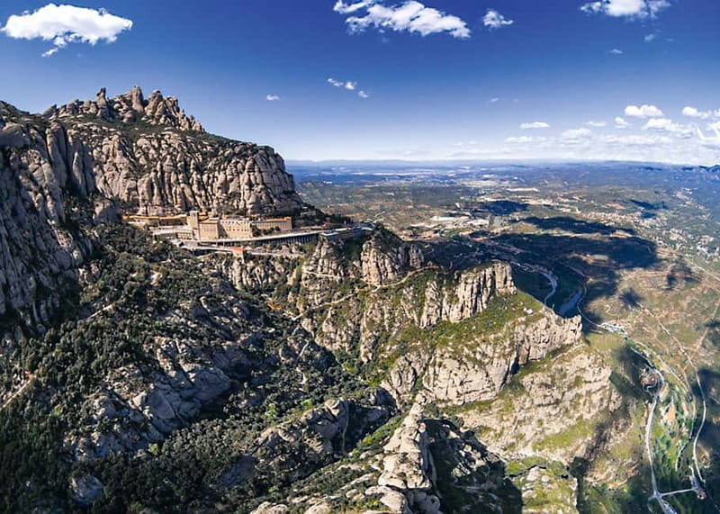 From Barcelona: Montserrat Full-Day Guided Tour - Discovering Montserrat: A Full-Day Guided Tour from Barcelona
