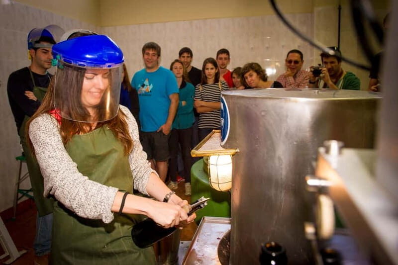 From Barcelona:Penedès Wine&Cava half-day trip with Workshop - FAQ