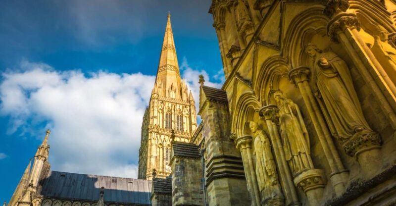From Bath: Private Stonehenge and Salisbury Tour with Pickup - What Makes This Tour Stand Out?