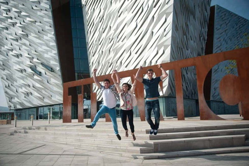 From Belfast: Giant's Causeway and Titanic Belfast Tour - Discovering the Giants of Northern Ireland