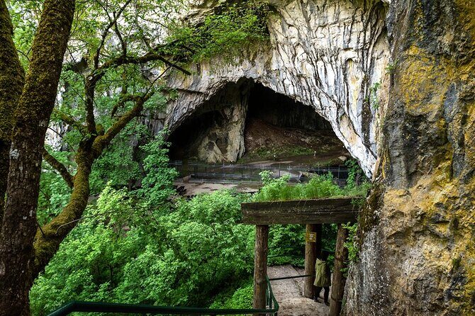 From Belgrade: Full day trip to Zlatibor Mountain - Discovering Zlatibor: A Deep Dive into the Experience