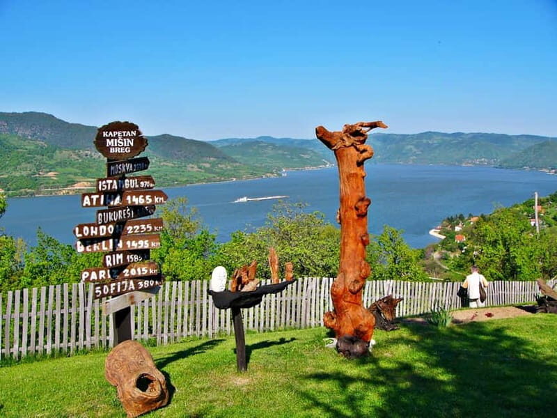 From Belgrade: Golubac Fortress and Iron Gate Gorge Tour - Key Points