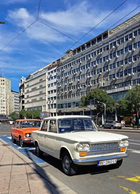 From Belgrade: Sremski Karlovci and Novi Sad with retro car - Key Points