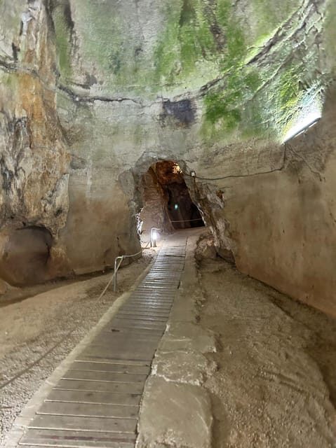 From Benidorm: Jalon Valley and The Caves of Skulls Tour - The Return Journey and Final Stops
