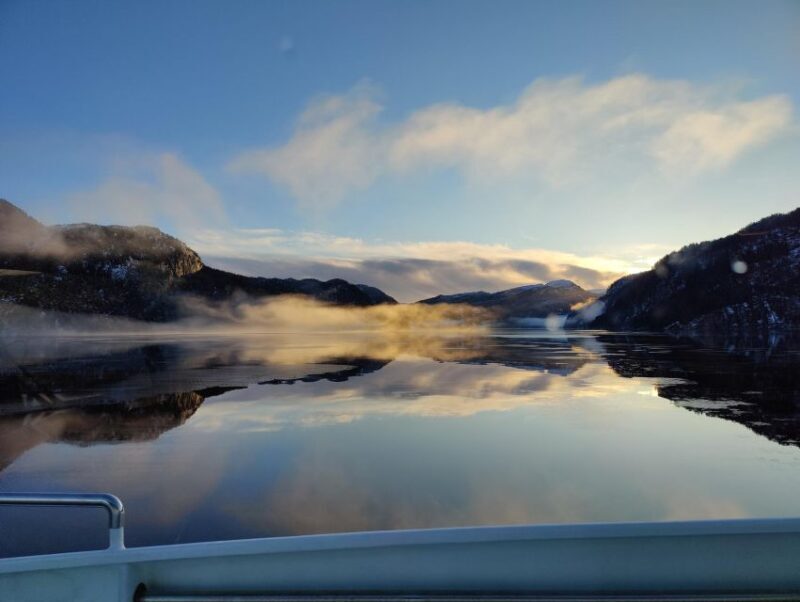 From Bergen: The Original Fjord Cruise to Mostraumen - The Food and Refreshments