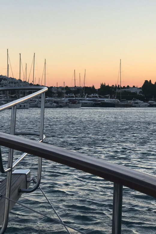 From Bodrum: Private Sunset Boat Tour with Dinner & Swimming - Practical Tips for Booking and Enjoyment