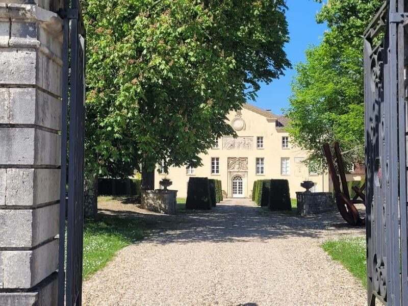 From Bordeaux: Private tour Monbazillac (Castle, Wine & Food in Dordogne) - An in-depth look at the tour experience