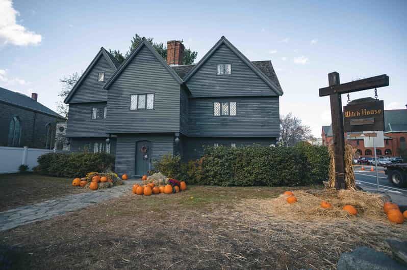 From Boston: Salem & Hammond Castle Semiprivate Day Trip - An In-Depth Look at the Salem & Hammond Castle Day Trip