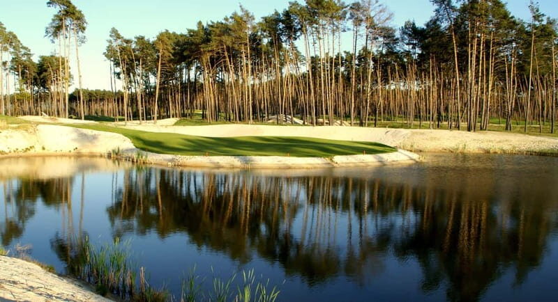 From Bratislava: Play Golf in Slovakia - all inclusive - FAQs