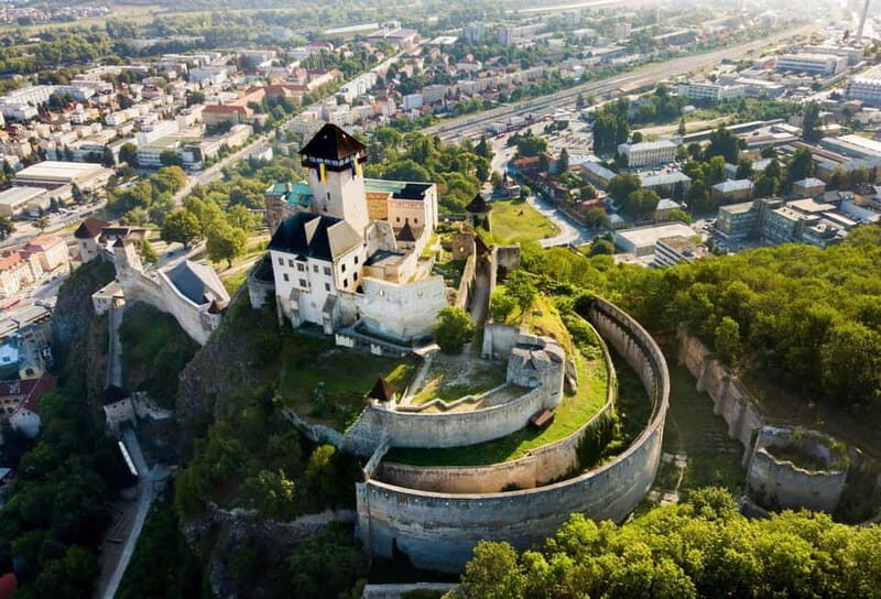 From Bratislava: Slovakias Castles & Cities Guided Day tour - An In-Depth Look at the Slovakia Day Tour