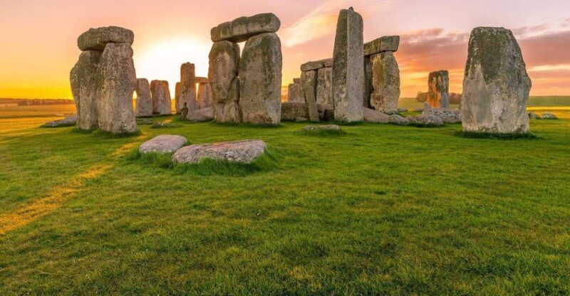 From Brighton: Stonehenge and Bath Full-Day Trip - The Itinerary in Detail