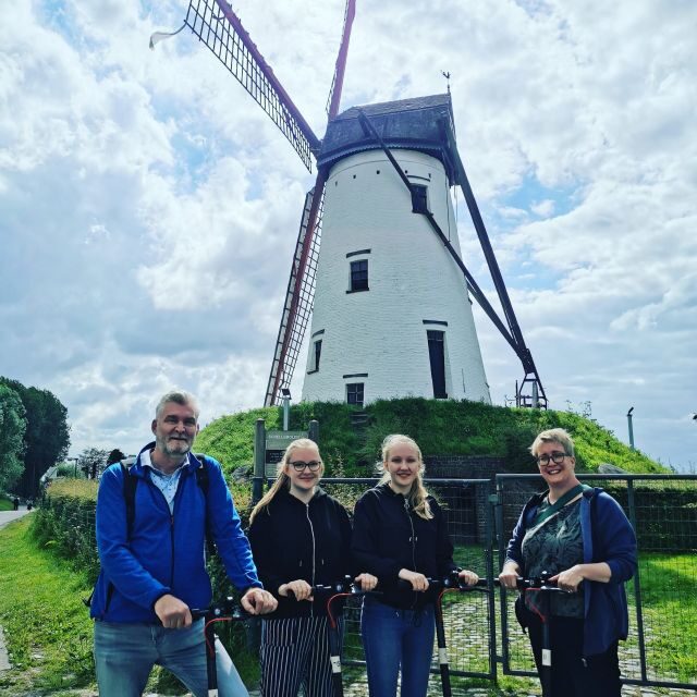 From Bruges to Damme: Private Electric Scooter tour - Authentic Insights from Past Participants