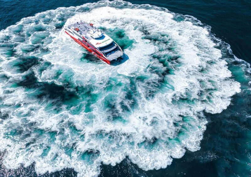 From Brunsbüttel: Catamaran Trip to Cuxhaven - The Journey in Detail