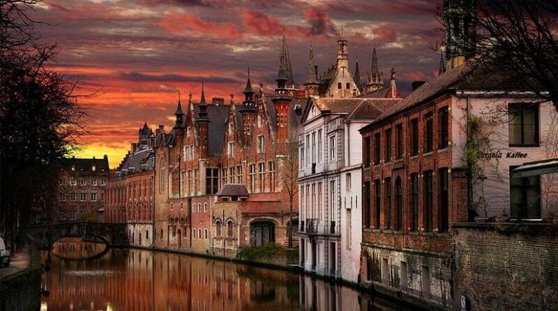 From Brussels: Bruges Day Trip with Boat Tour Option (ES) - The Sum Up: Is This Tour Right for You?