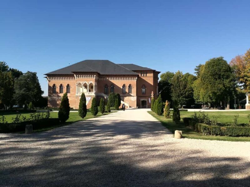 From Bucharest: Snagov Monastery & Mogosoaia Palace day tour - Key Points