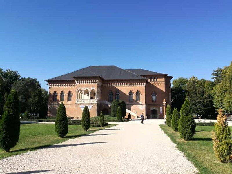 From Bucharest: Snagov Monastery & Mogosoaia Palace day tour - FAQ