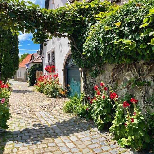 From Budapest: Szentendre Day Trip with Street Food - Summary