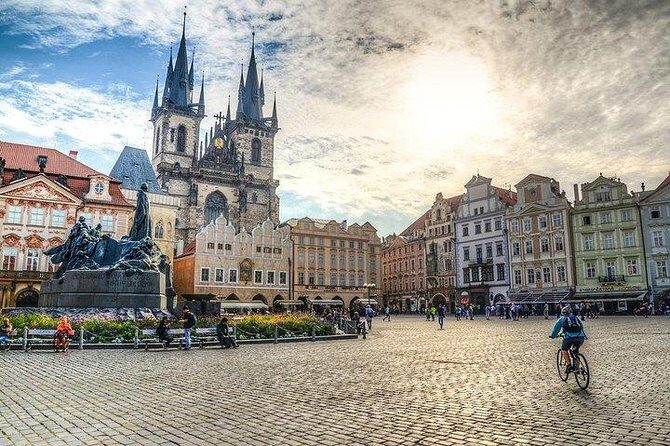 From Budapest to Prague: private transfer with a 2 hour stop - Who Will Love This Tour?
