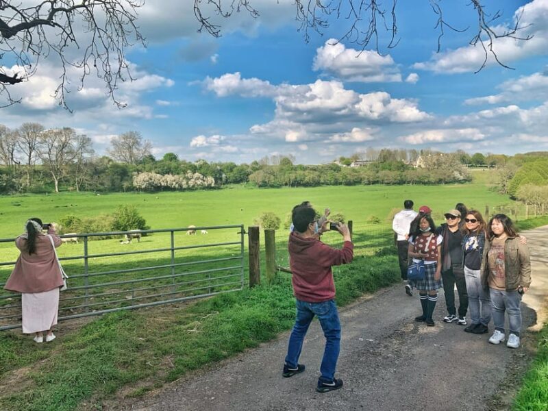 From Cambridge: Guided day trip to Stratford & The Cotswolds - Authentic Experiences from Guests