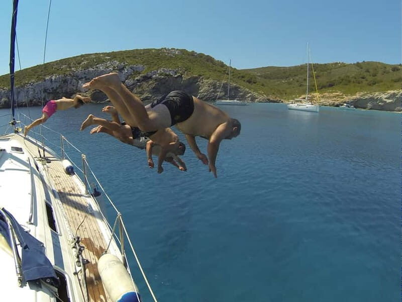 From can Pastilla : Sailing boat trip with Food & Drinks - An In-Depth Look at the Sailing Experience