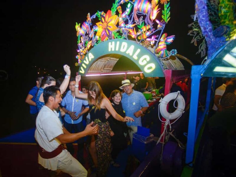 From Cancun: All-Inclusive Xoximilco Park Admission - Food and Drinks: Tasting Mexico