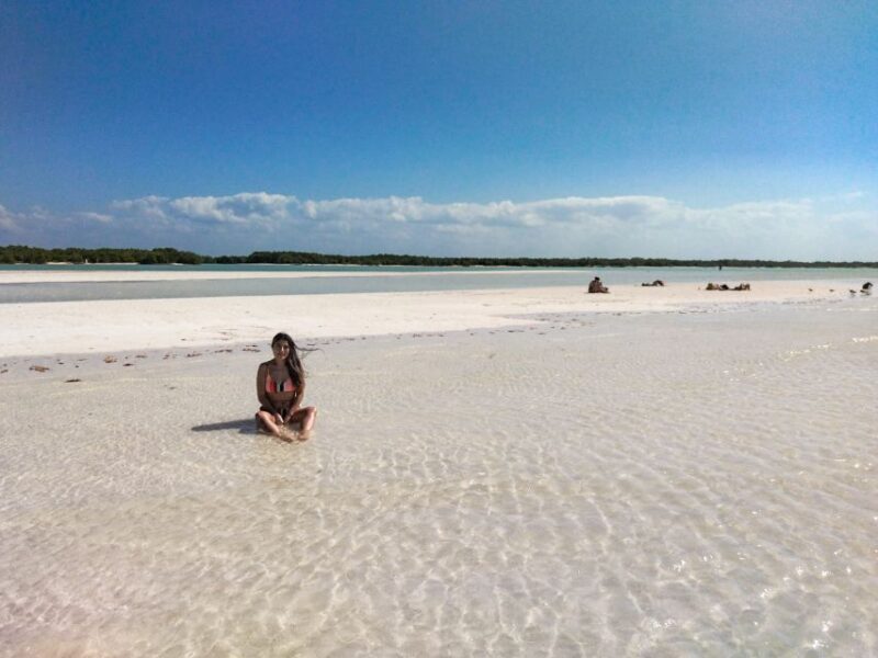 From Cancun or Puerto Morelos: Holbox Boat Tour with Lunch - FAQ