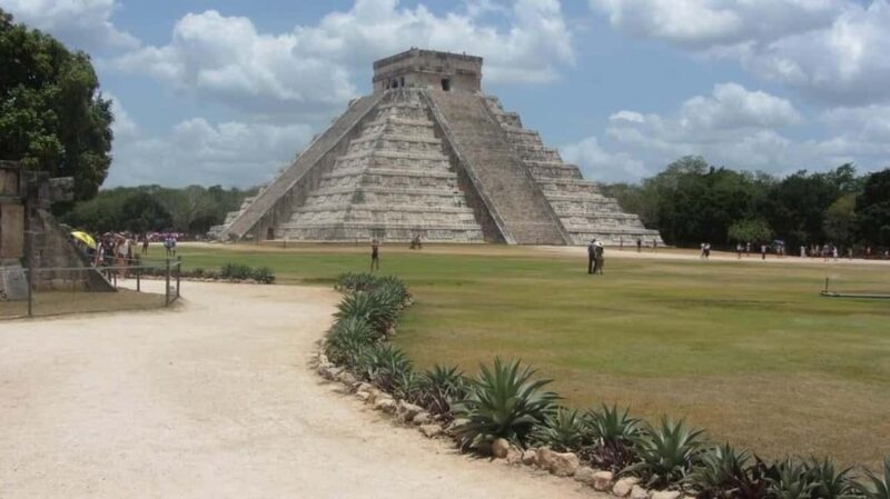 From Cancun: Private Tour of Chichen Itza, Valladolid, and Cenote - FAQ