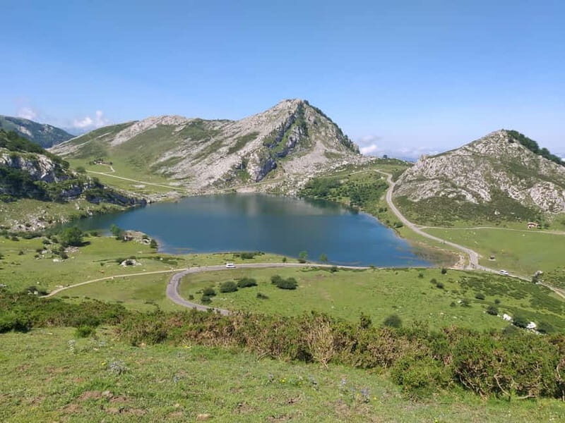 From Cangas de Onis: Covadonga Lakes Guided Day Trip - What to Expect on the Covadonga Lakes Guided Tour
