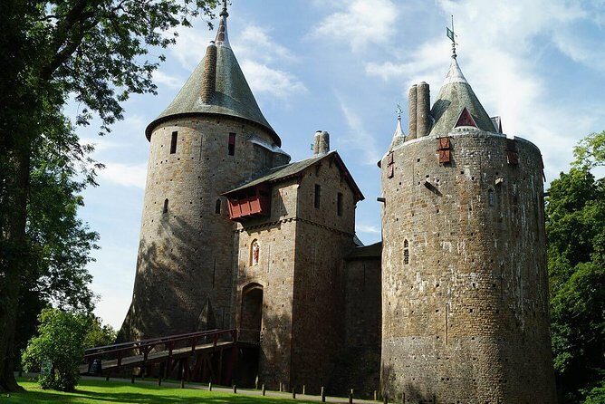 From Cardiff: Three Castles, Welsh Mountains & More Day Tour - Key Points