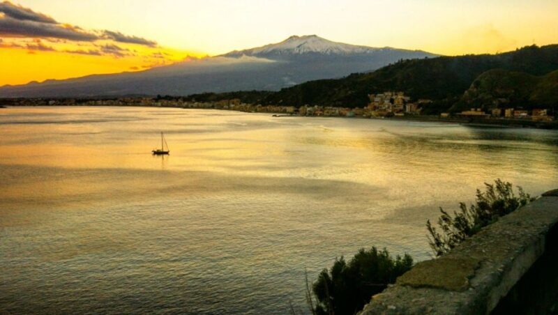 From Catania: Guided Tour of Mount Etna and Taormina - From Catania: Guided Tour of Mount Etna and Taormina