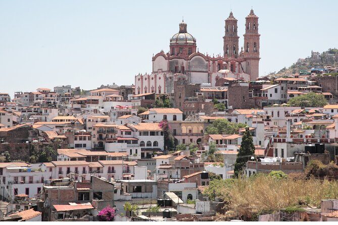 From cdmx : Cultural Tour in Cuernavaca and Taxco - An In-Depth Look at the Experience