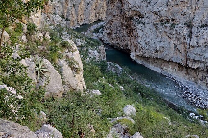 From CDMX Hike through the Xajhá Grottoes - What Makes the Xajhá Grottoes Special?