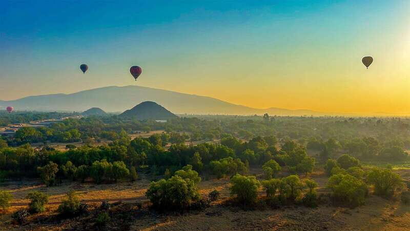 From CDMX: Hot air balloon ride, guided visits to Teotihuacan and Guadalupe - Key Points