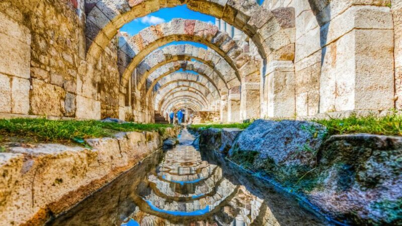 From Cesme: Private Izmir City & Agora Tour with Lunch - The Sum Up