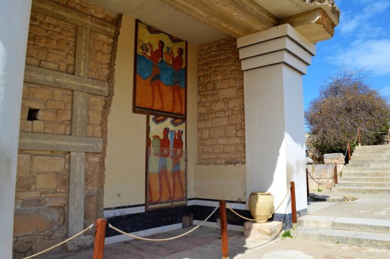 From Chania: Full-Day Heraklion Highlights Guided Tour - Summary: Is This Tour Right for You?