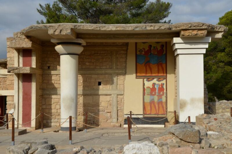 From Chania: Knossos Palace and Heraklion Full-Day Tour - An In-Depth Look at the Tour Experience