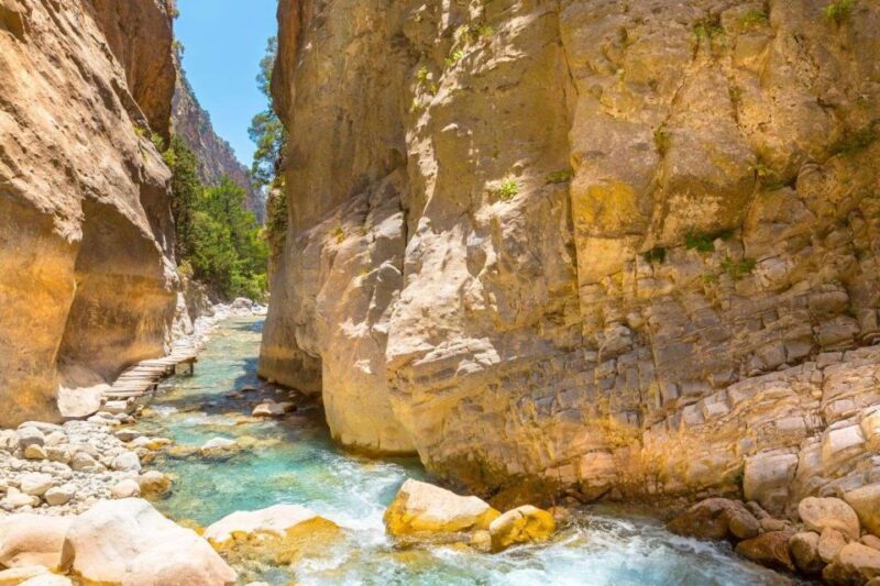 From Chania/Rethymno: Samariá Gorge Guided Hike with Pickup - Key Points