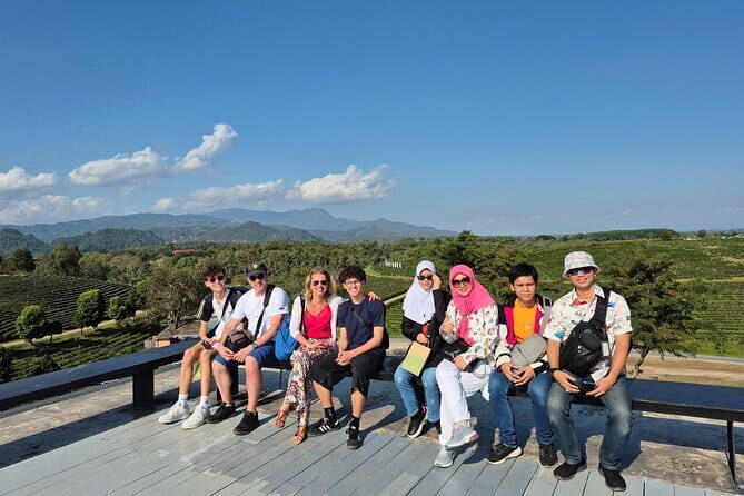 From Chiang Rai: 7 wonder Full-Day Tour and Thai Buffet lunch - An In-Depth Look at the Chiang Rai Full-Day Tour