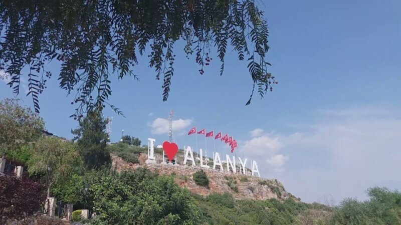From City of Side: Alanya Guided Tour with Boat Trip & Lunch - Who Should Consider This Tour?