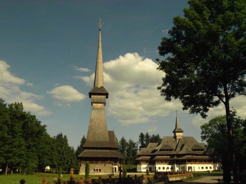 From Cluj-Napoca: Maramure 3-Day Tour with Accommodation - Day 2: Monasteries, Crafts, and Rural Life