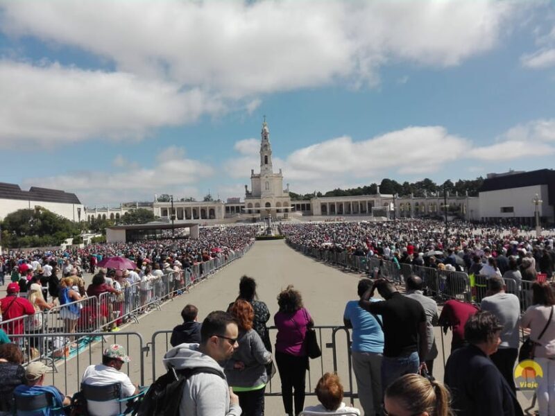 From Coimbra: Sanctuary of Fátima and village of the Little Shepherds - An In-Depth Look at the Fátima Tour from Coimbra